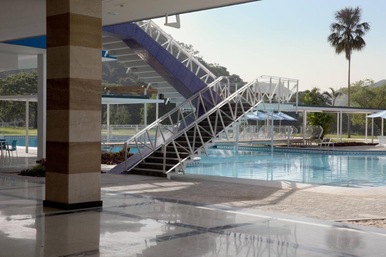 แมริออท มาราไกย์ กอล์ฟ รีสอร์ต Hotel Maracay ภายนอก รูปภาพ